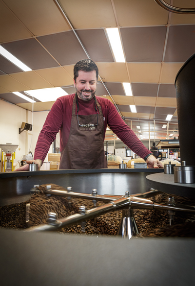Chez Sotoco, nous avons souhaité torréfier nous-même notre café